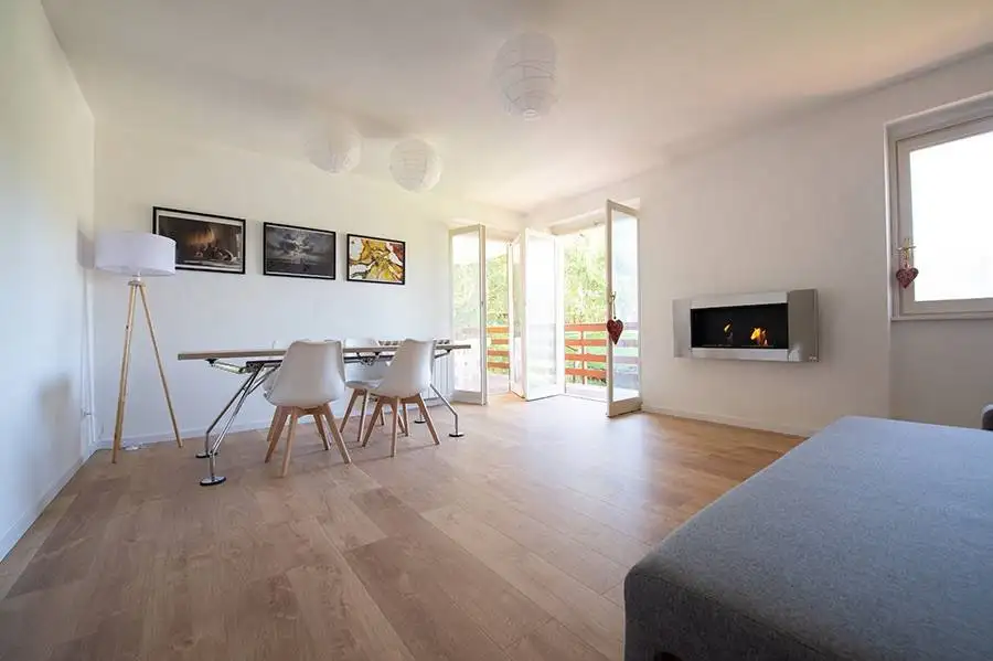 Appartamento in vendita a Zelbio