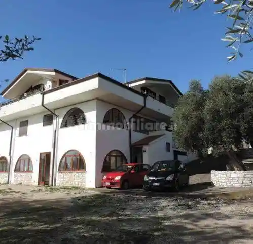 Rustico - Casale in vendita a Guidonia Montecelio