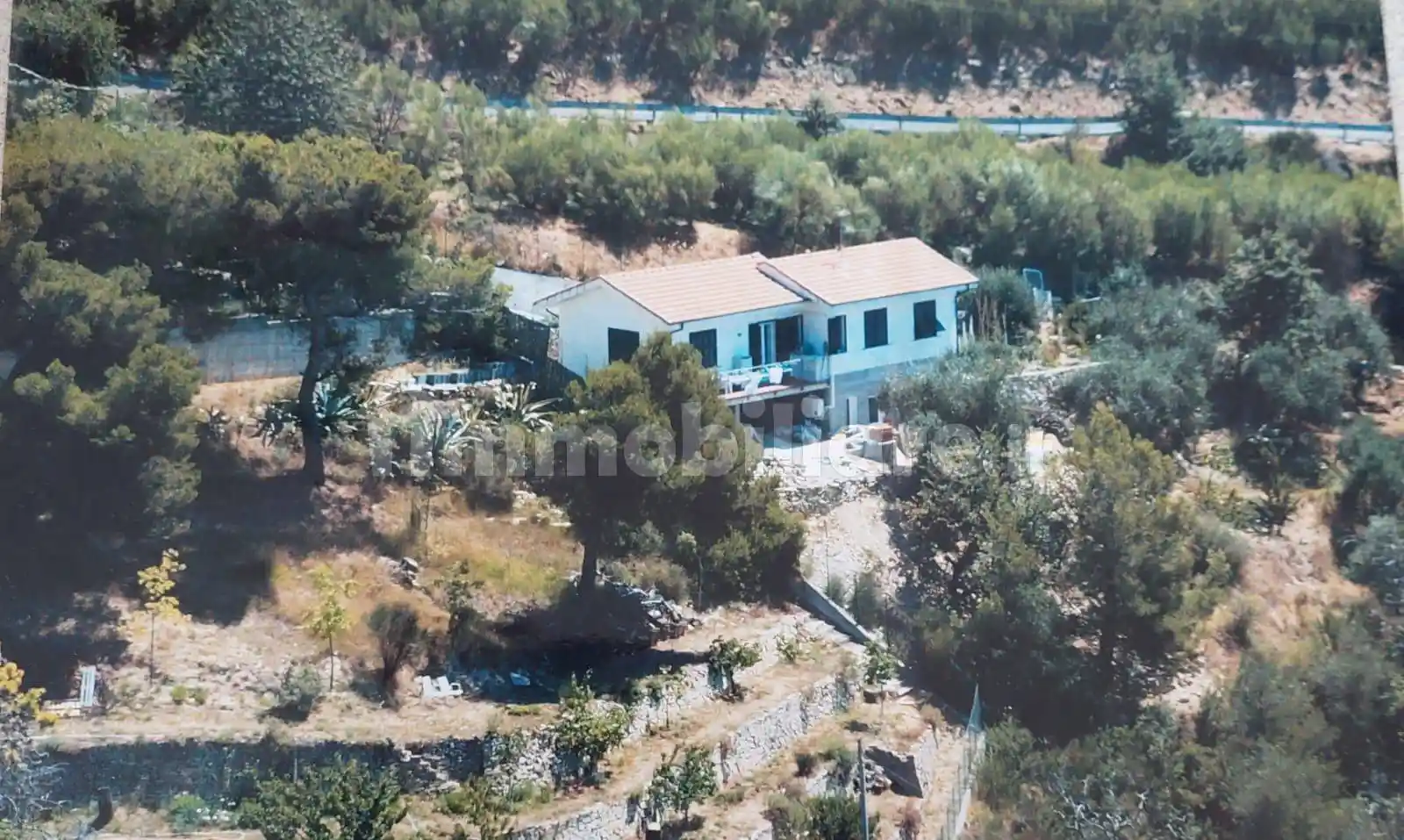 Villa in vendita a Vallebona