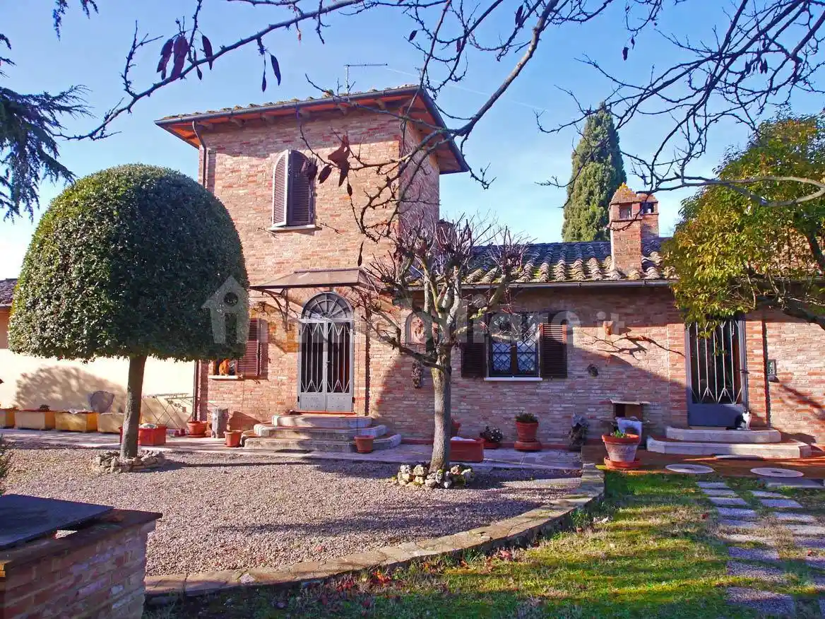Casa indipendente in vendita a Castelnuovo Berardenga