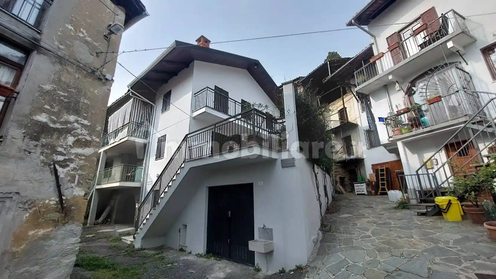 Casa indipendente in vendita a Val di Chy