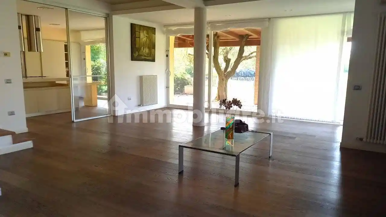 Villa in vendita a Cervarese Santa Croce
