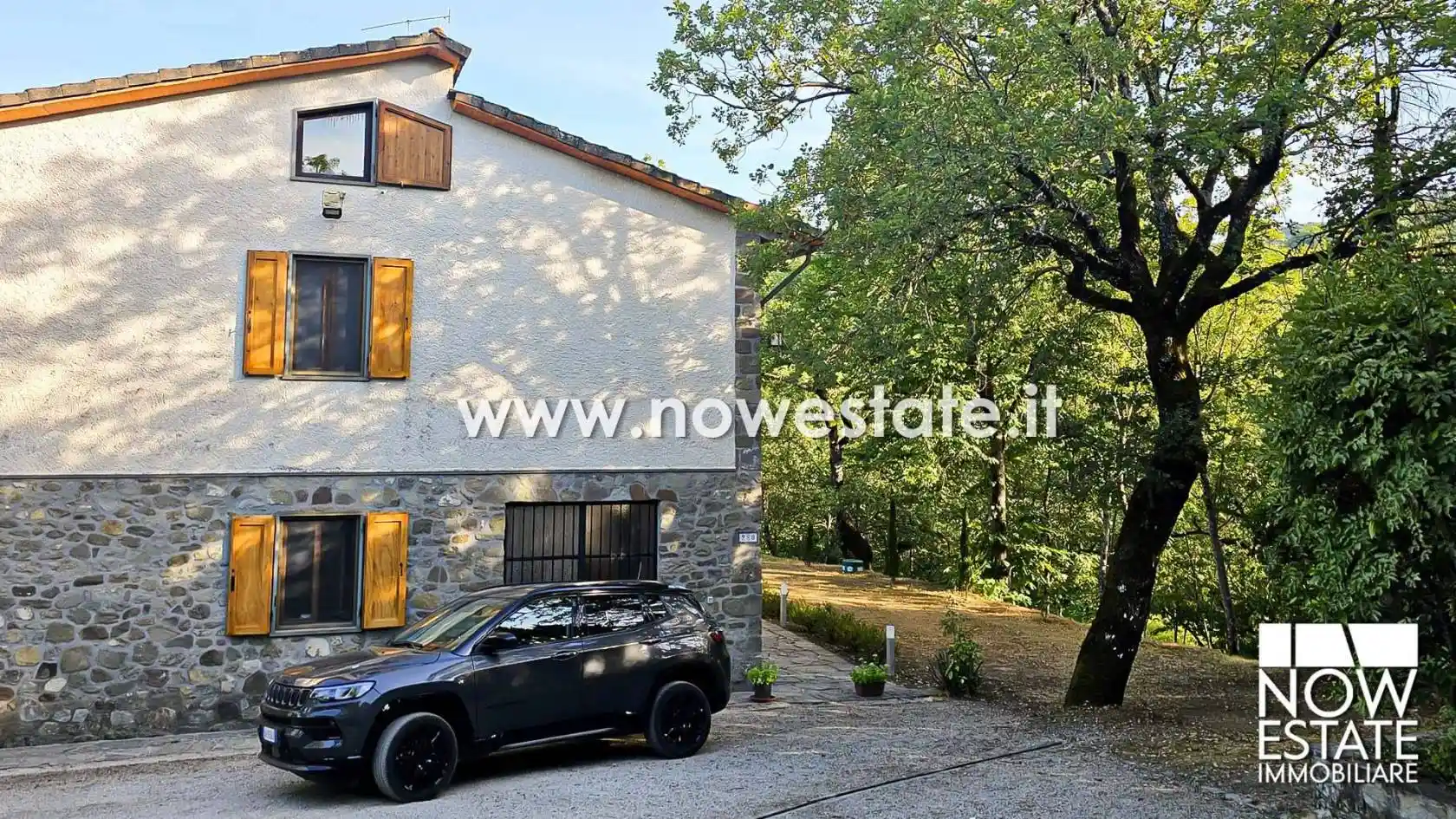 Villa in vendita a Caprese Michelangelo