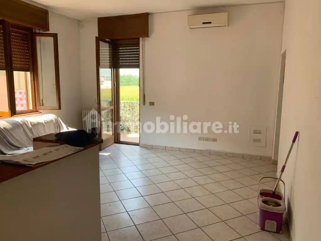 Appartamento in vendita a Tavazzano con Villavesco