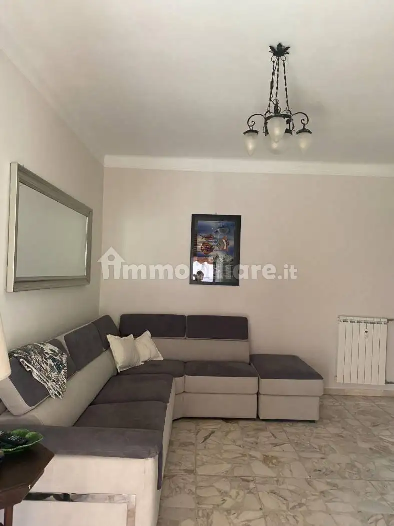 Bilocale ottimo stato, secondo piano, Centro, Bordighera - foto 2