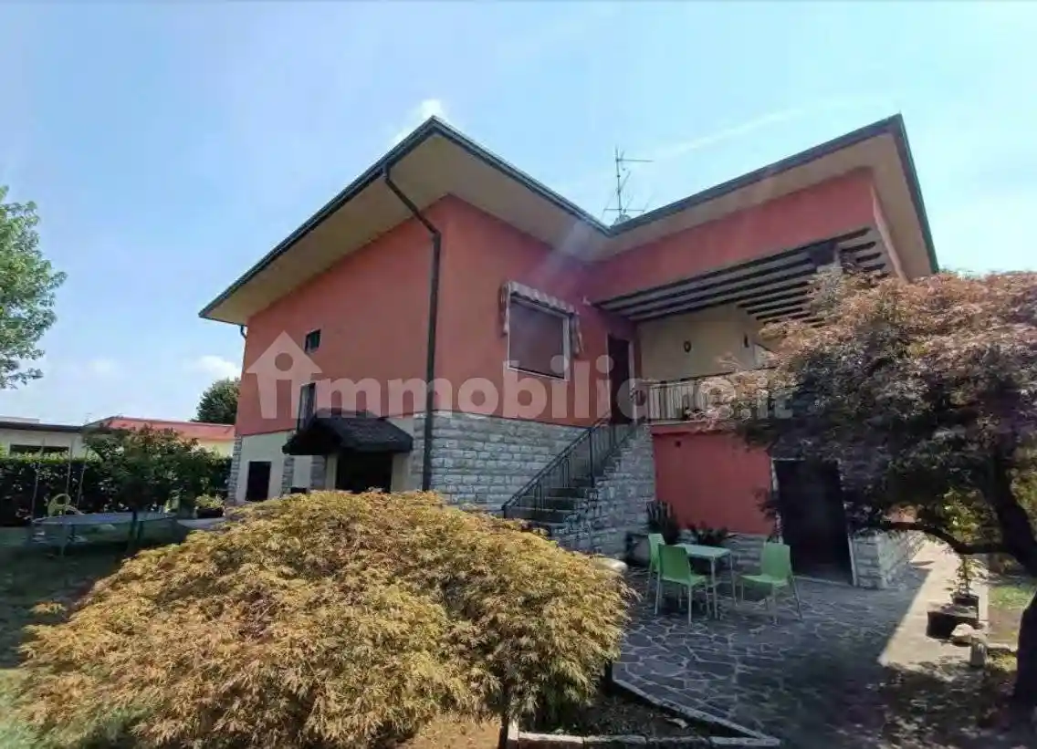 Villa in vendita a Palosco