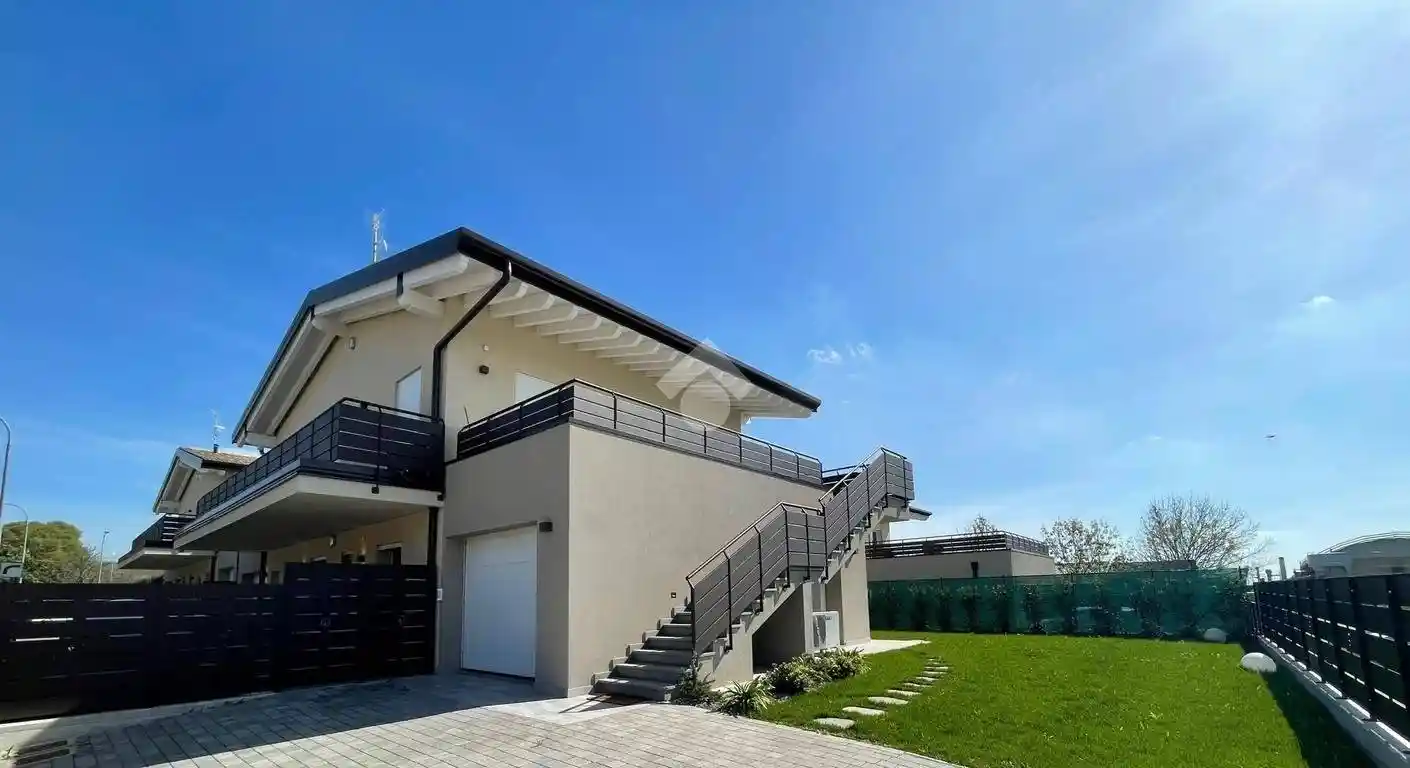 Appartamento in vendita a Lonato del Garda