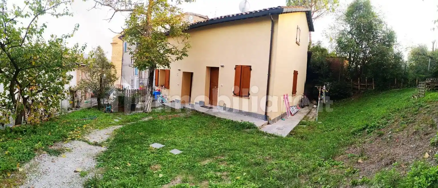 Rustico - Casale in vendita a Montescudo - Montecolombo