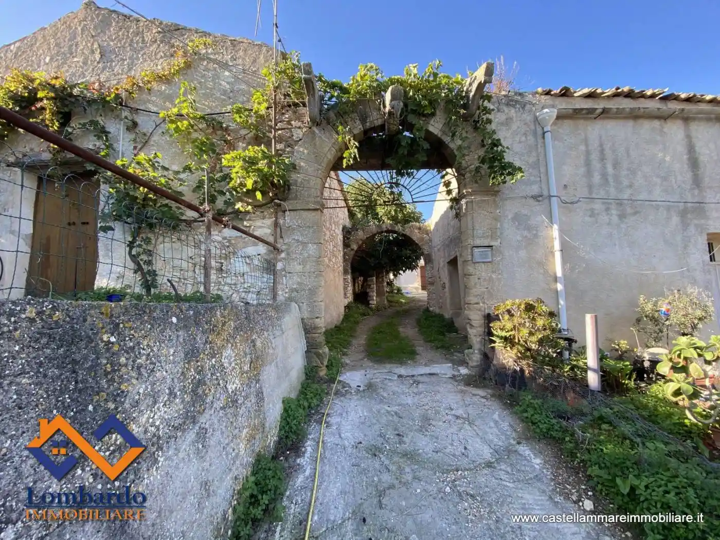 Villa in vendita a Castellammare del Golfo