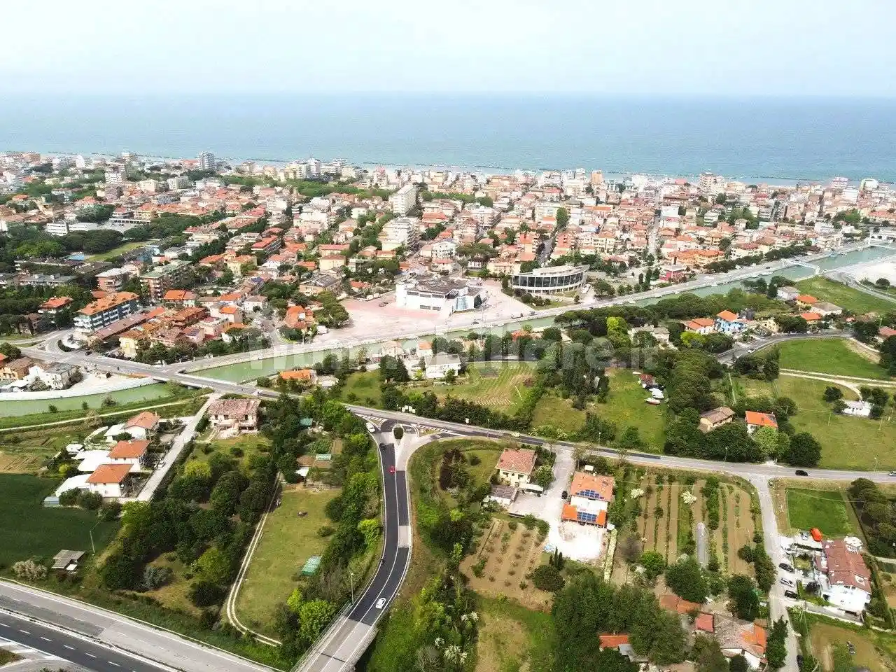 Palazzo - Edificio in vendita a Bellaria-Igea Marina