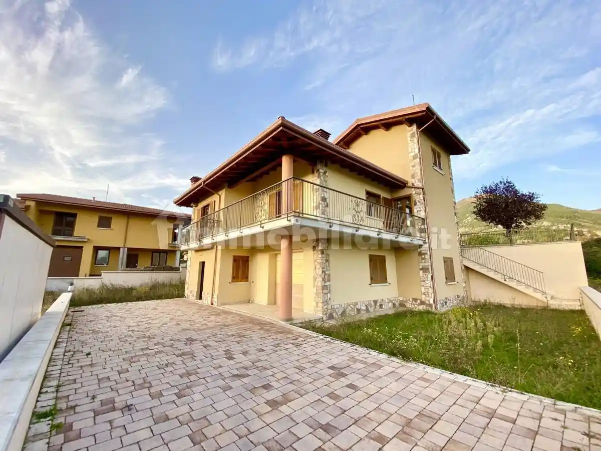 Villa unifamiliare via borgo campo San Giovanni 9, Pizzoli - foto 2