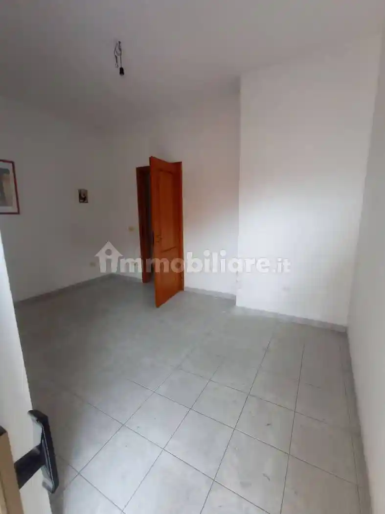 Quadrilocale via Giovanni Boccaccio 33, Cirò Marina - foto 5