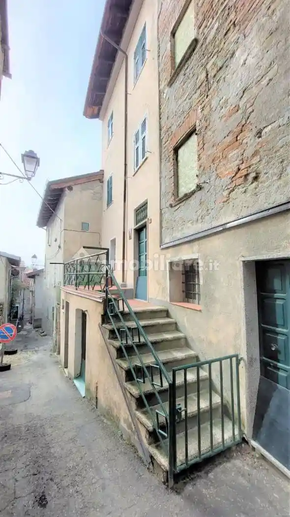 Casa indipendente in vendita a Lerma