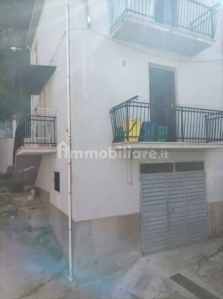 Appartamento in vendita a Lauria