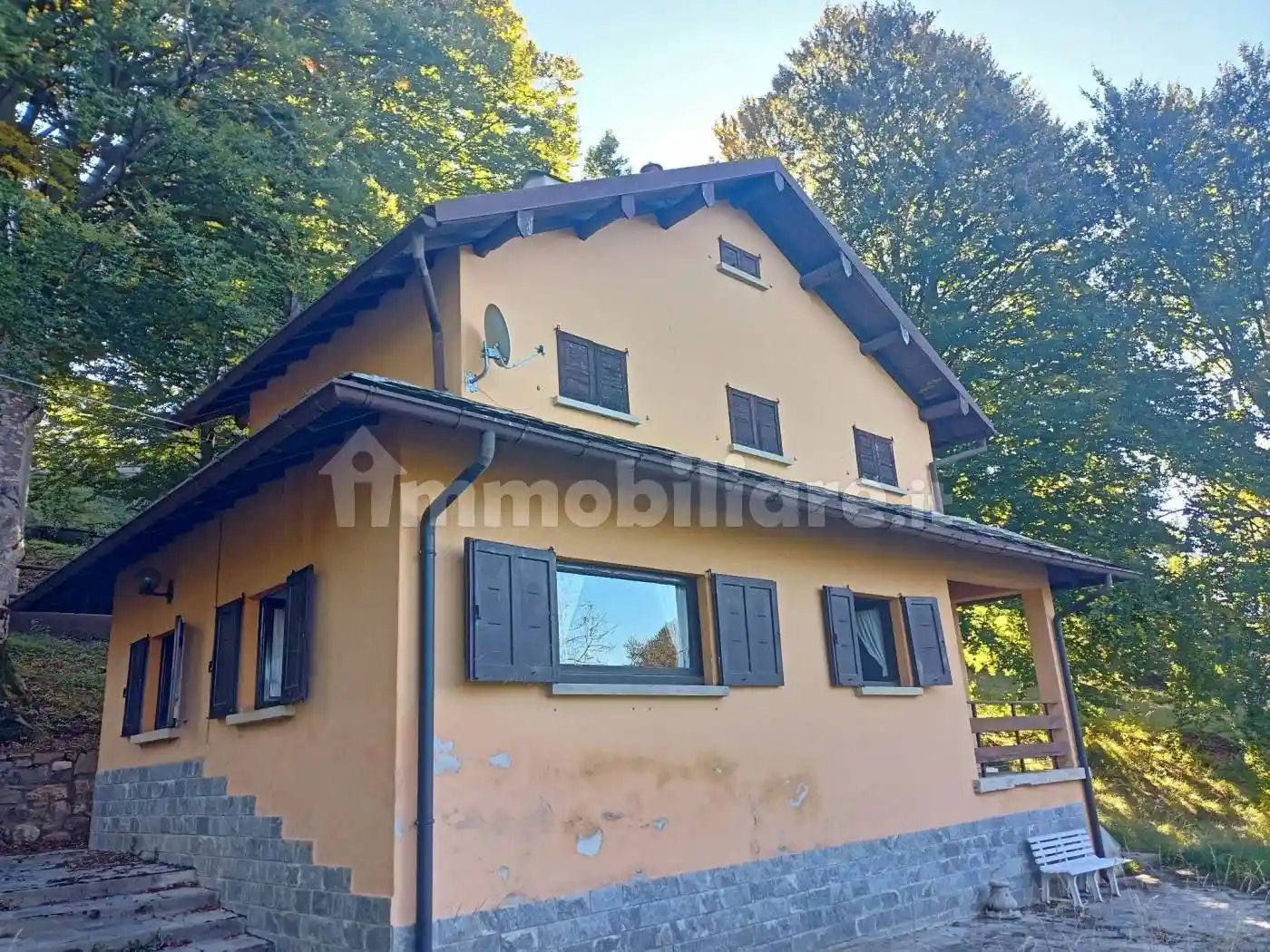Villa in vendita a Mandello del Lario