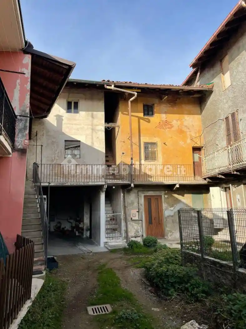 Casa indipendente in vendita a Castano Primo