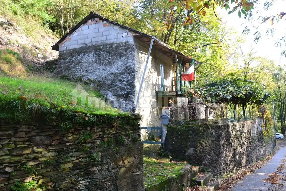 Rustico - Casale in vendita a Cossogno