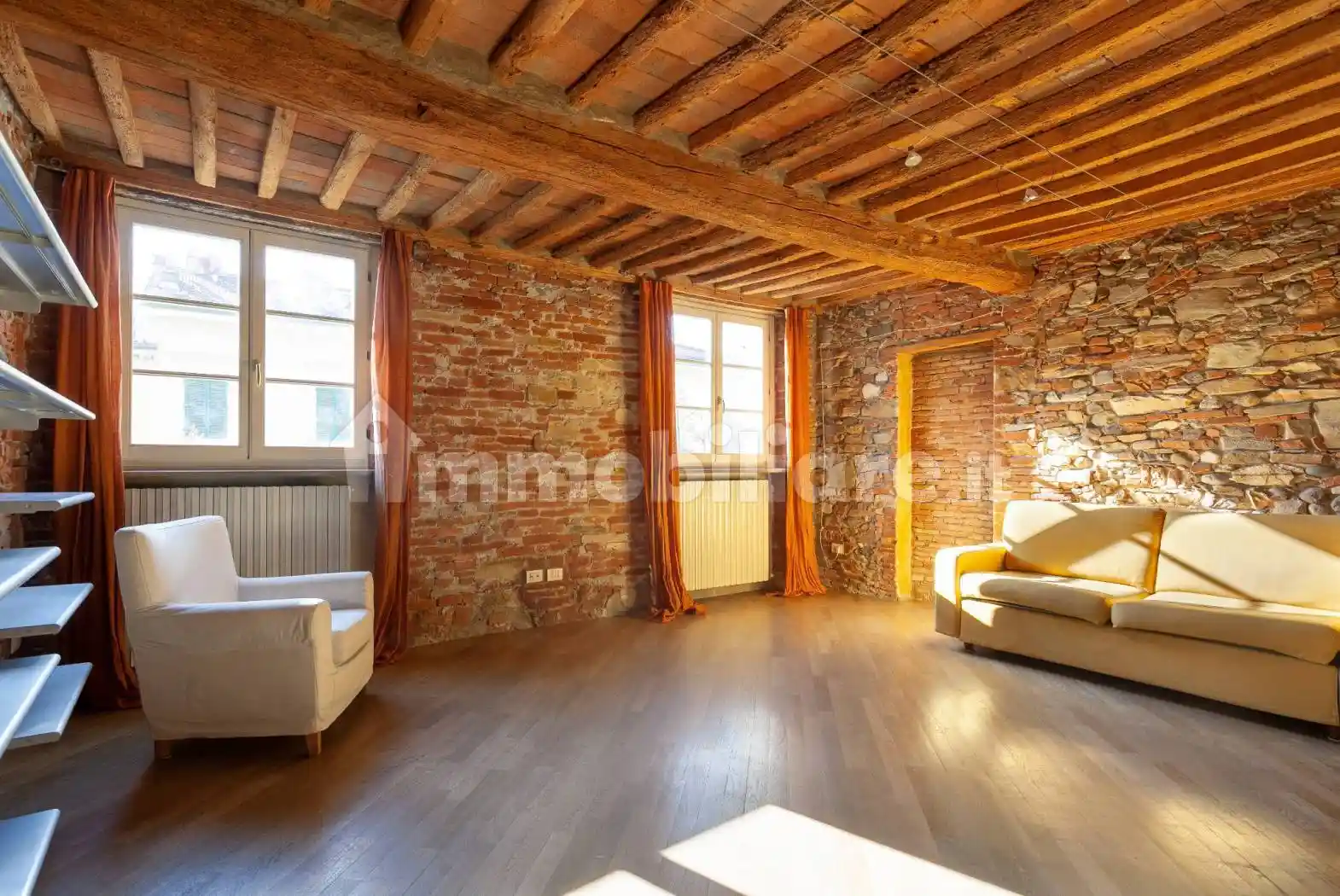 Appartamento in vendita a Lucca