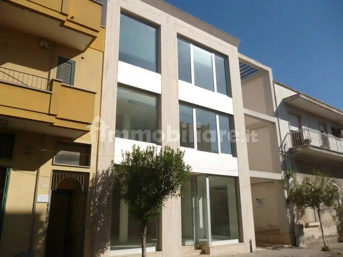 Palazzo - Edificio - foto 2