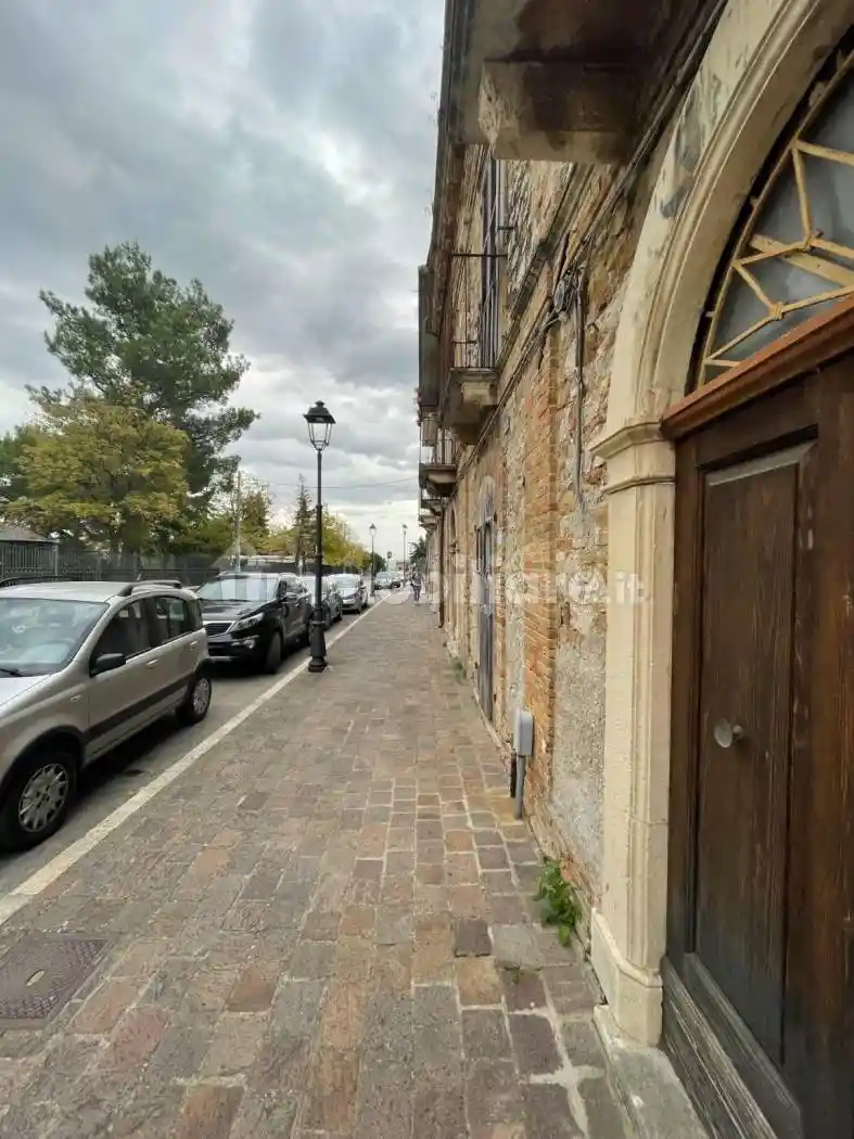 Palazzo - Edificio in Vendita - foto 5