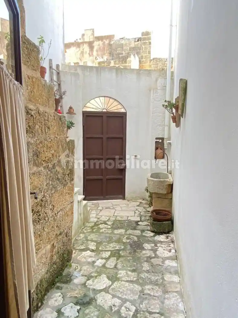 Casa indipendente in vendita a Gagliano del Capo