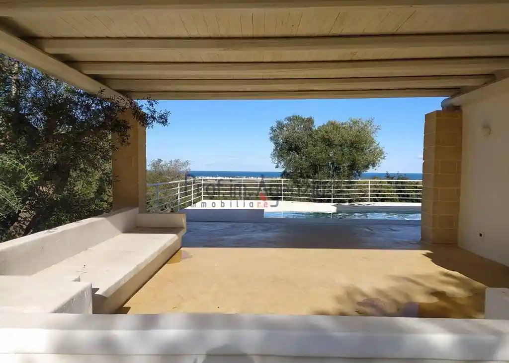 Villa in vendita a Carovigno