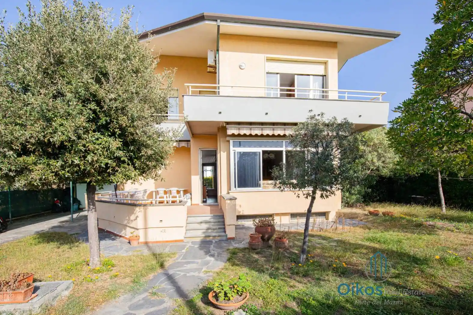 Villa in vendita a Pietrasanta