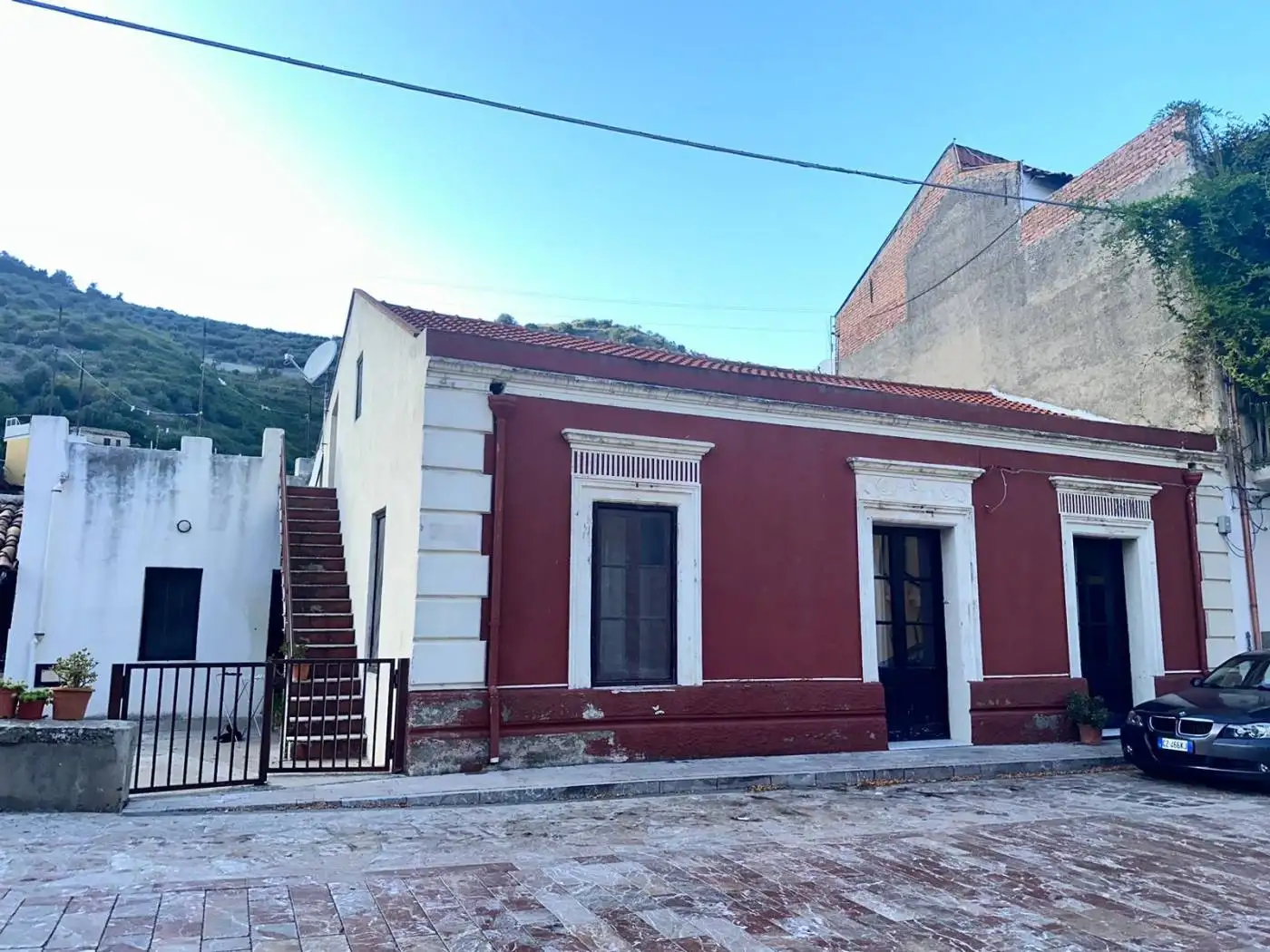 Casa indipendente in vendita a Gualtieri Sicaminò