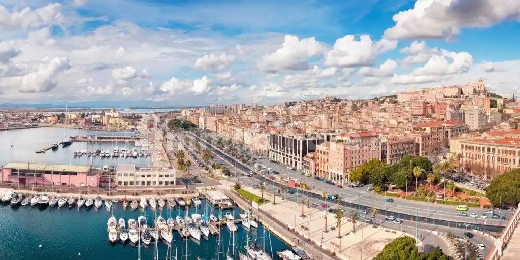 Appartamento in vendita a Cagliari