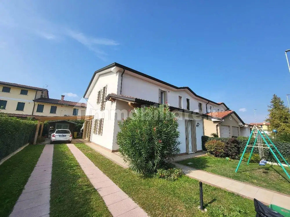 Villa bifamiliare, ottimo stato, 200 m², Camazzole, Carmignano di Brenta - foto 2