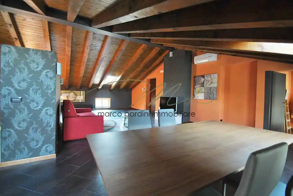 Bilocale ottimo stato, secondo piano, Centro, Fornovo di Taro - foto 3