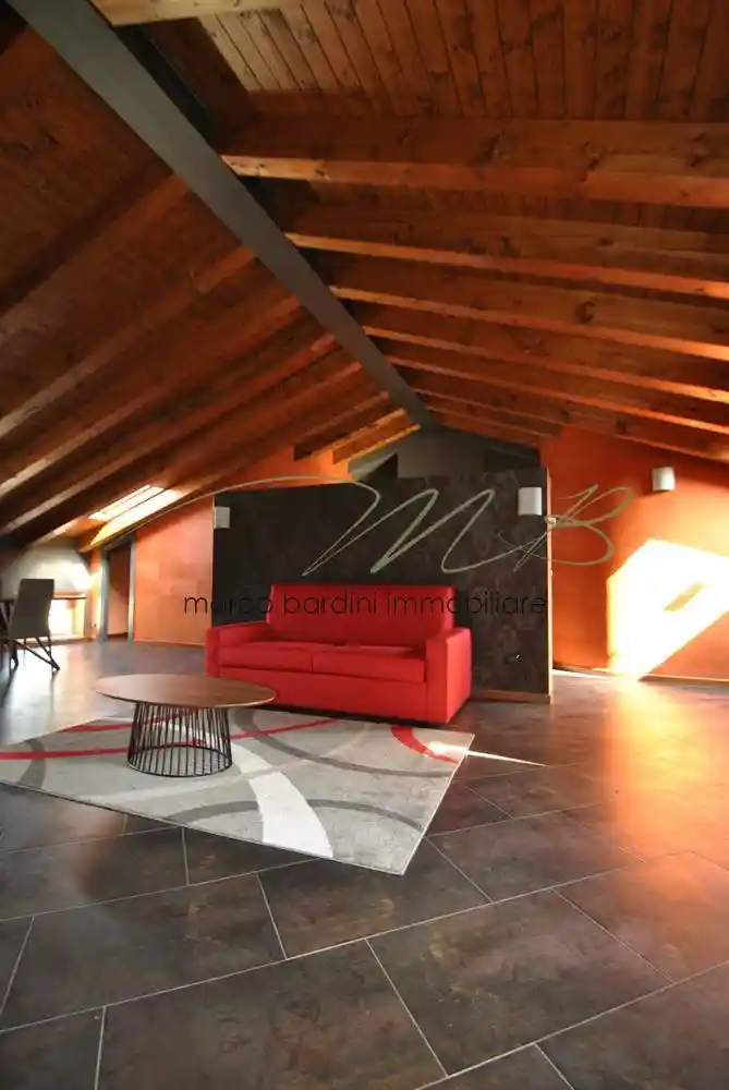 Bilocale ottimo stato, secondo piano, Centro, Fornovo di Taro - foto 4