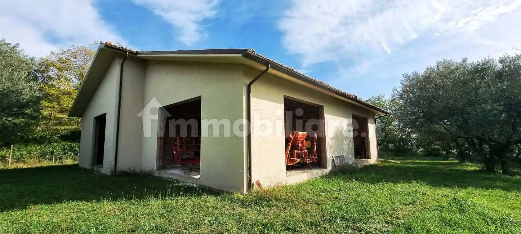 Villa in vendita a San Severino Marche