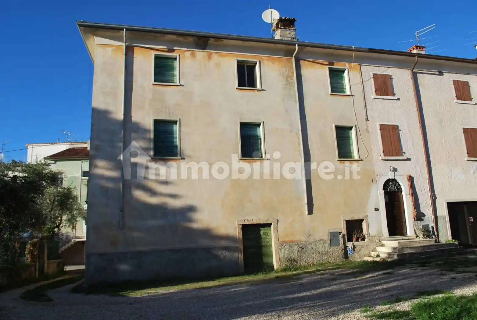 Rustico - Casale in vendita a Costermano sul Garda