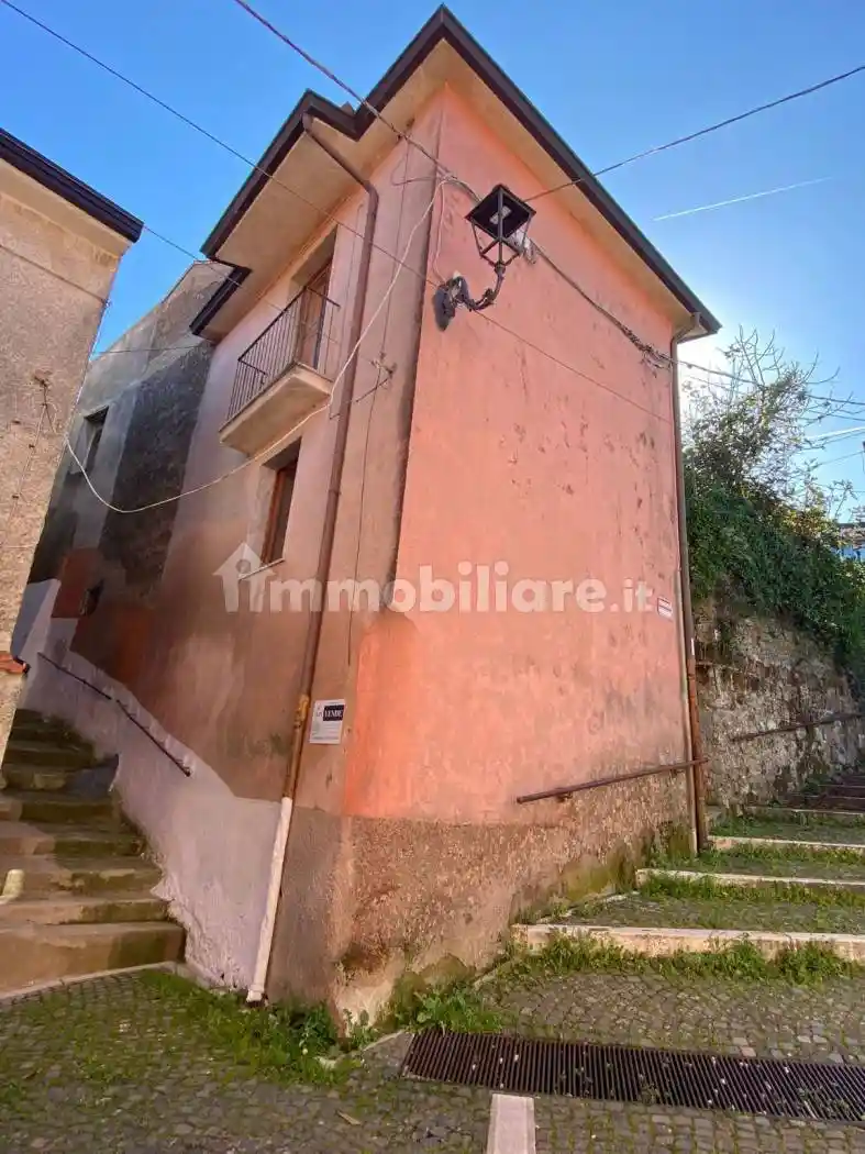 Casa indipendente in vendita a Cervinara