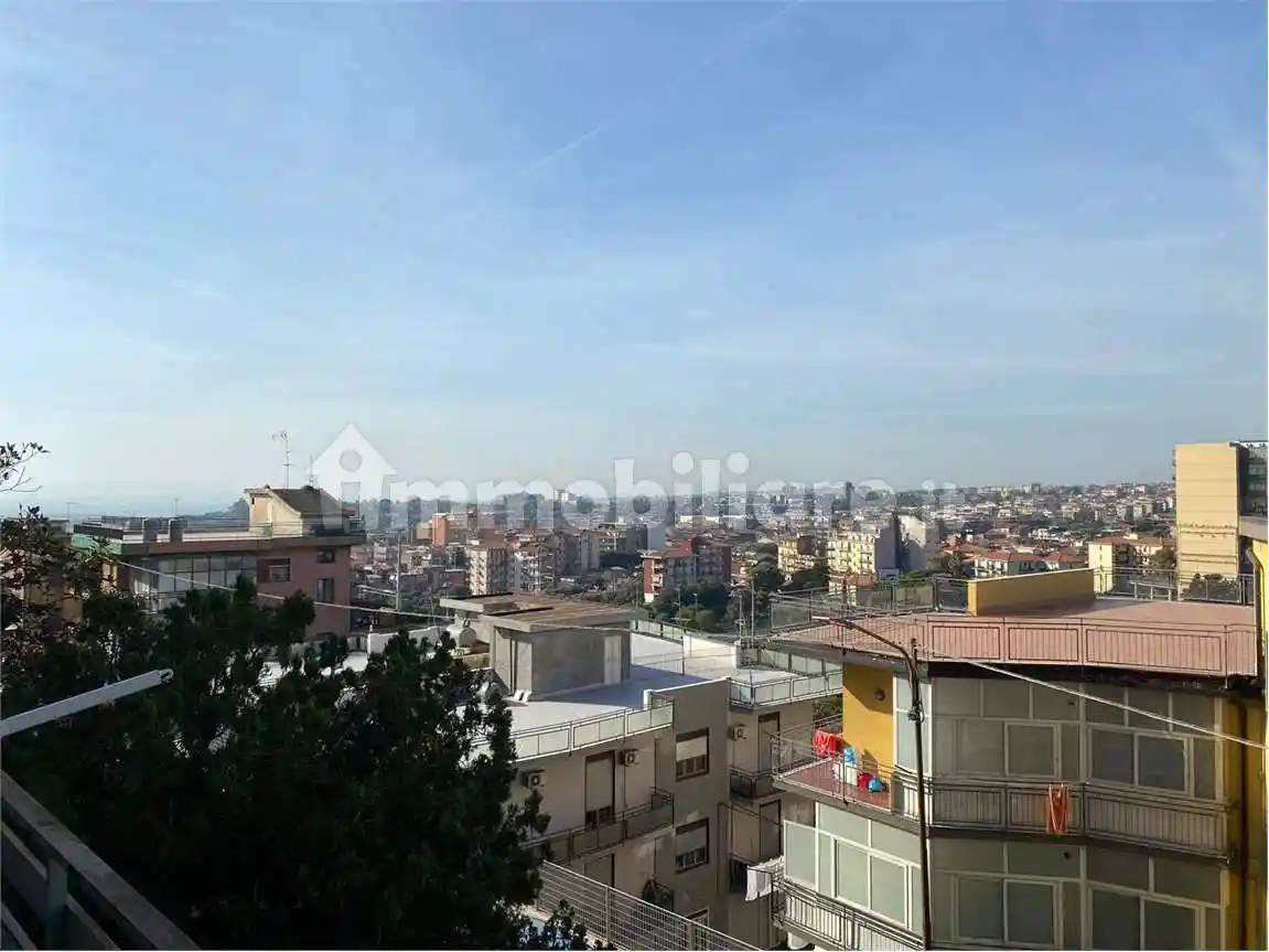 Appartamento in vendita a Sant'Agata li Battiati