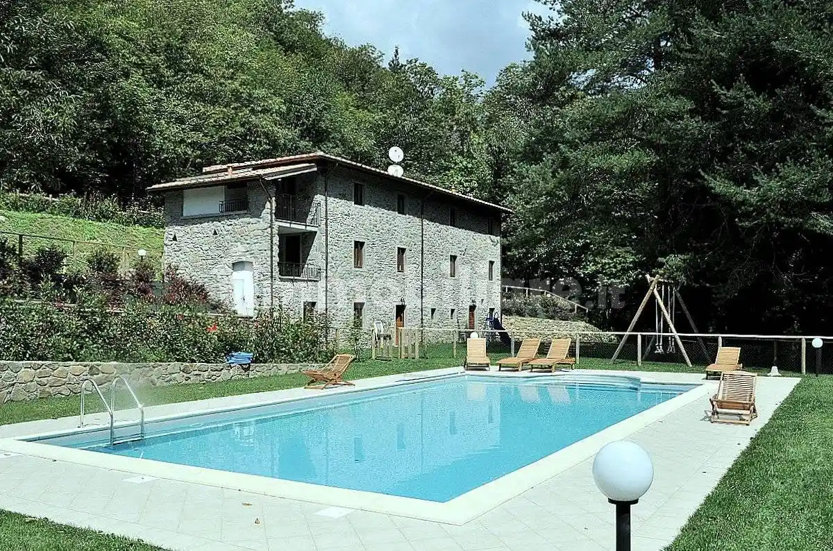 Rustico - Casale in vendita a Pescaglia