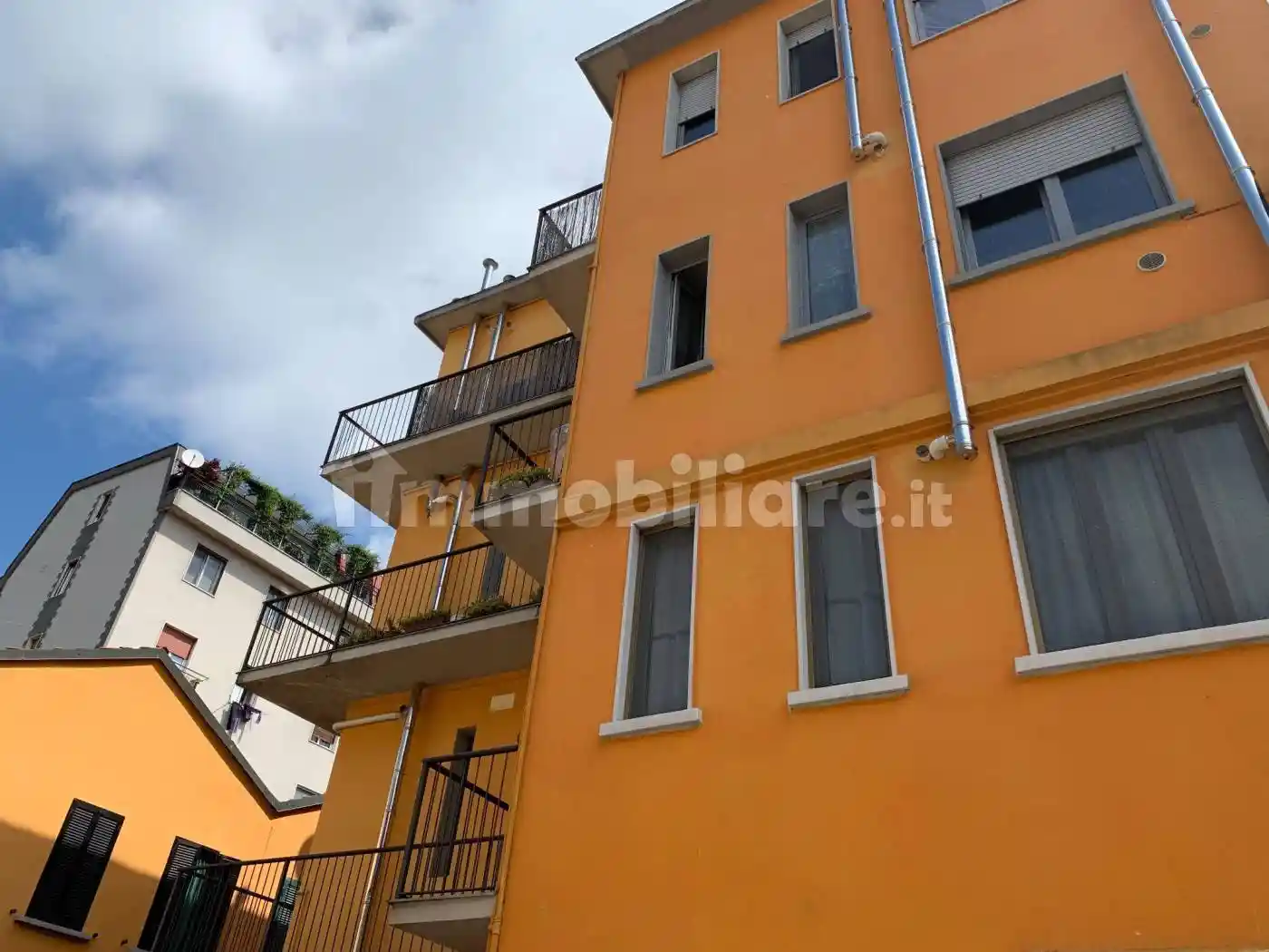 Appartamento in affitto a Melegnano