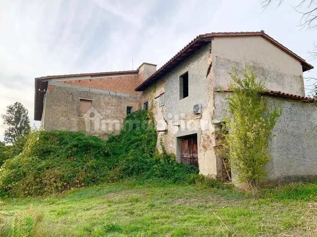Rustico - Casale in vendita a Cerreto Guidi