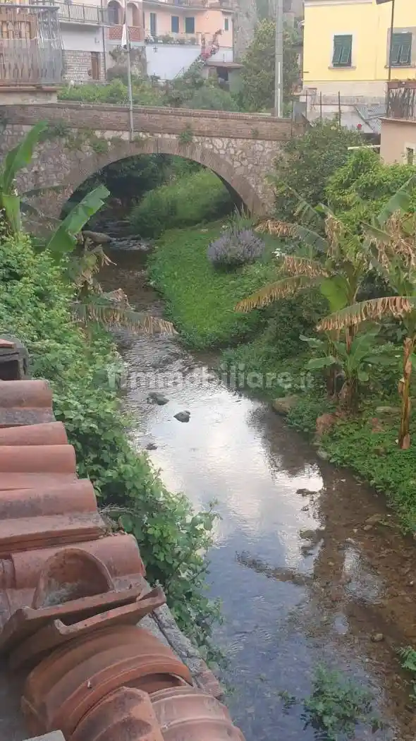 Rustico - Casale in vendita a Buti