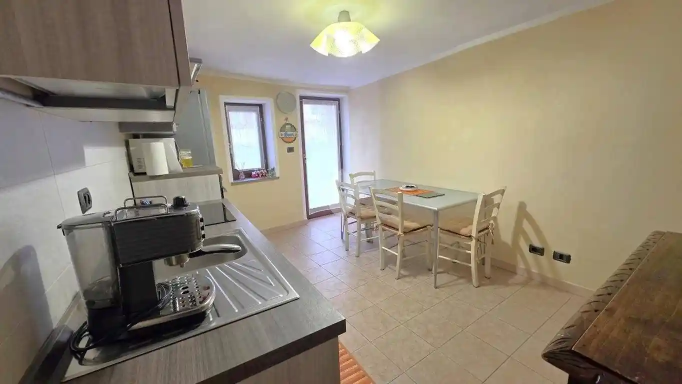 Casa indipendente in vendita a Gassino Torinese