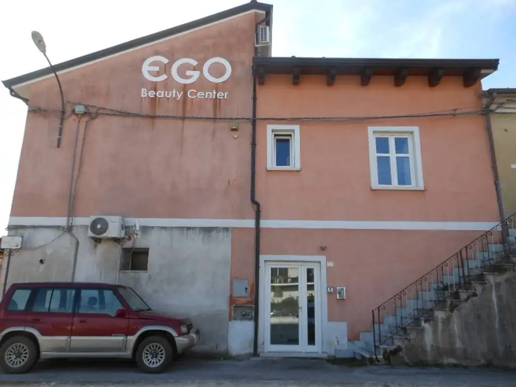 Casa indipendente in vendita a Vairano Patenora