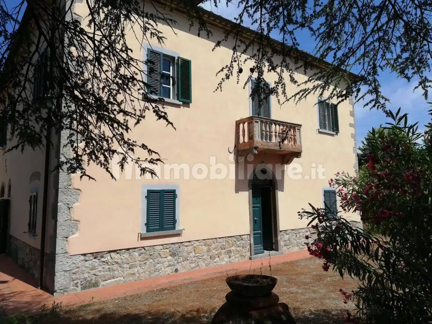 Villa in vendita a Montecatini Val di Cecina