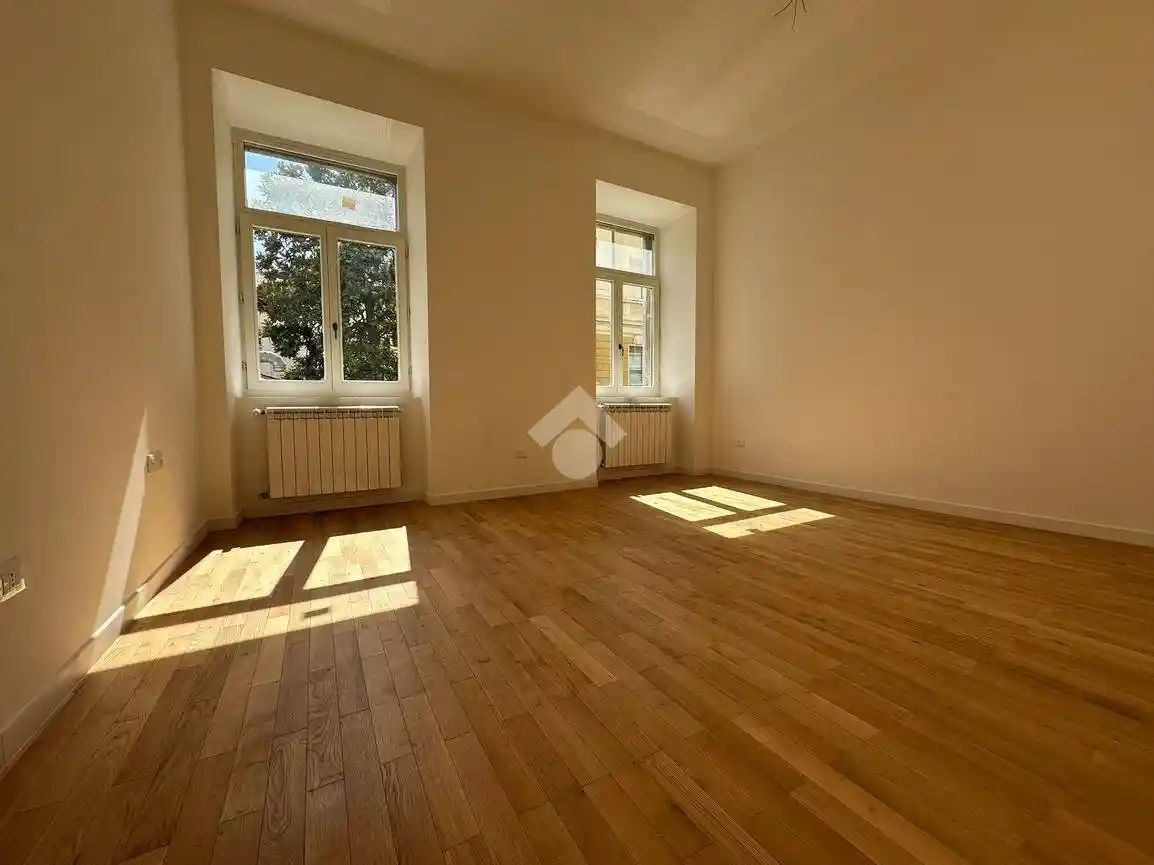 Appartamento in vendita a Trieste