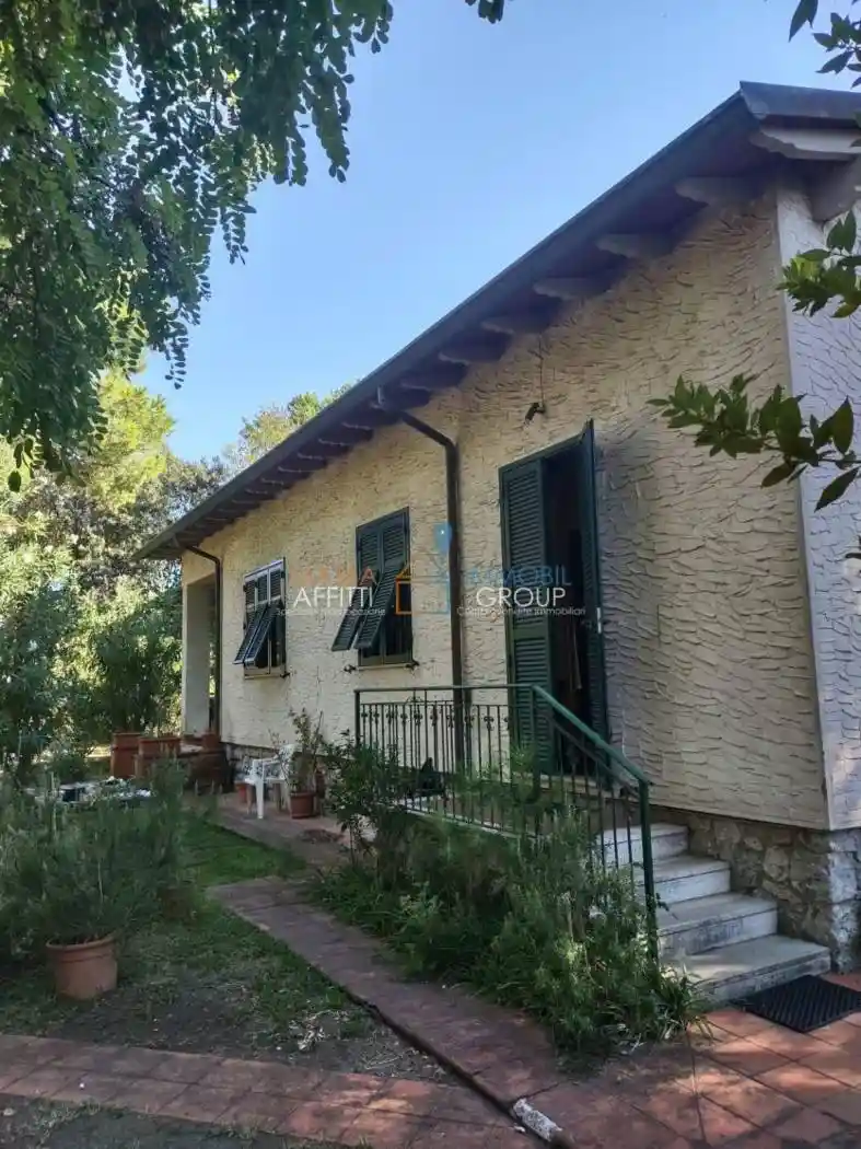 Villa in vendita a Massa