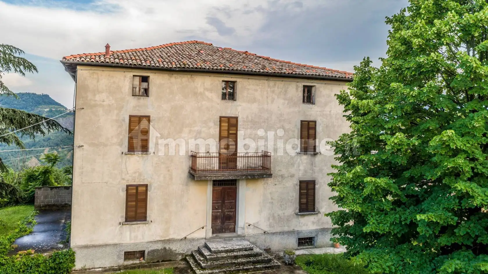 Rustico - Casale in vendita a Monte San Pietro