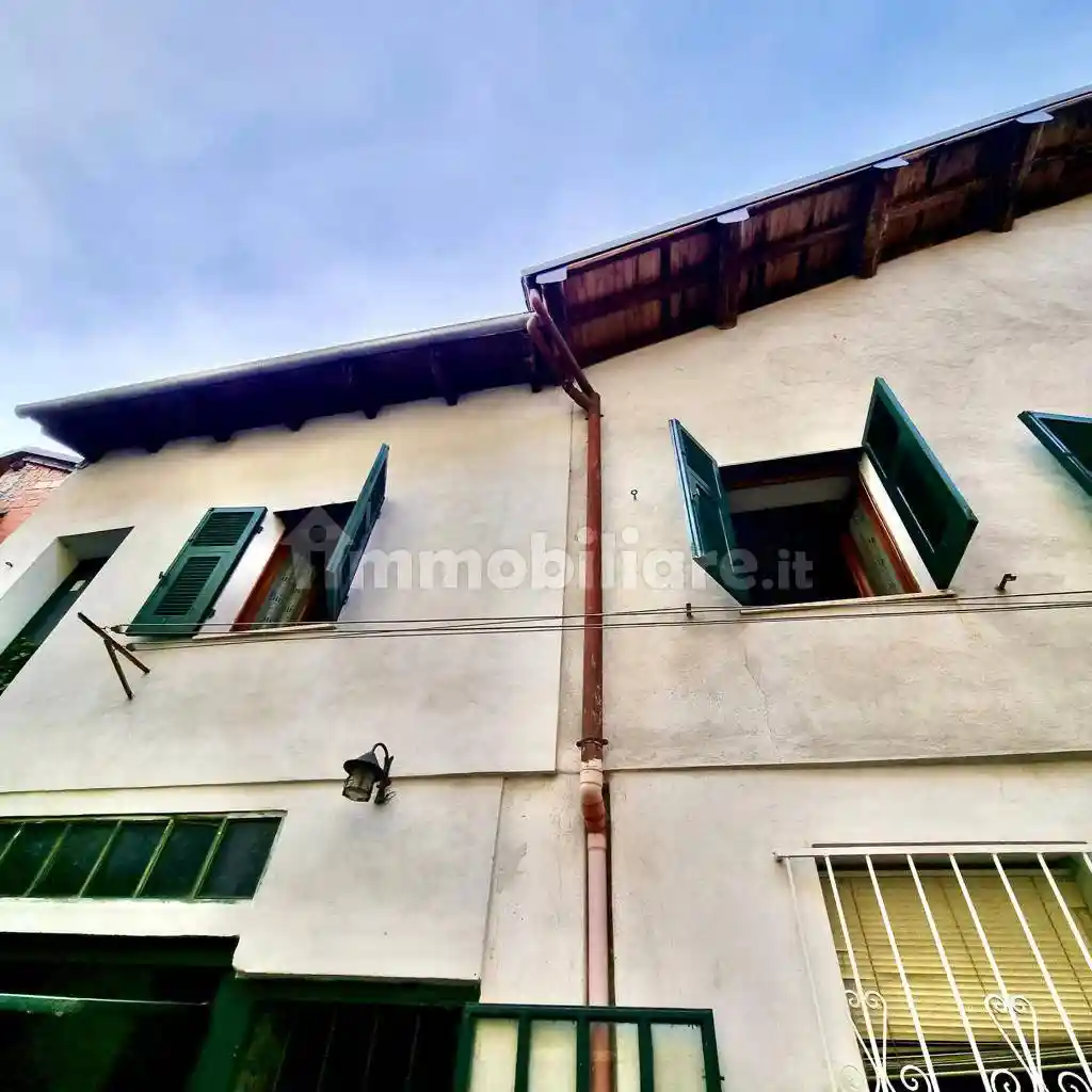 Casa indipendente in vendita a Rocca Grimalda