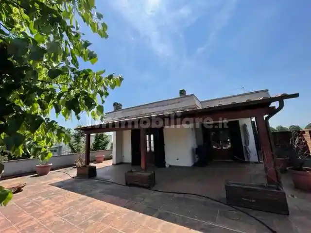 Villa in vendita a Pistoia