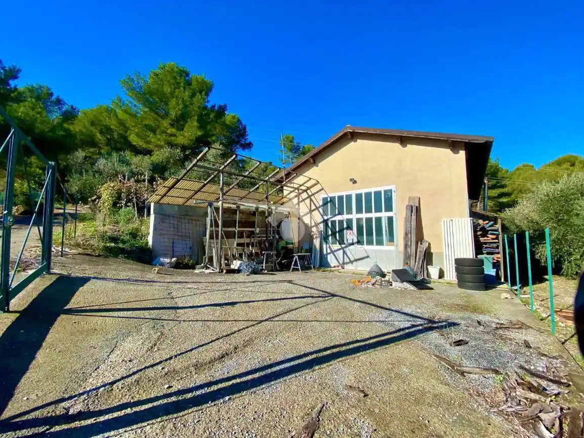 Rustico - Casale in vendita a Andora