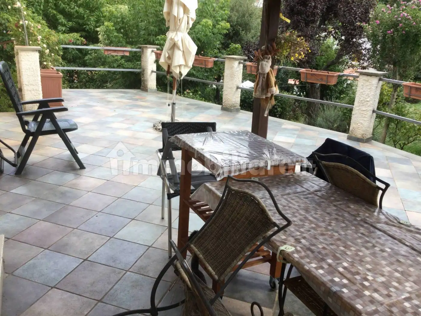 Villa in vendita a Camerata Nuova